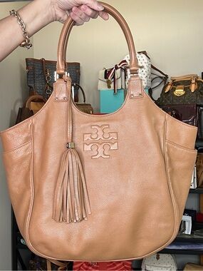 Tory Burch Thea Tassel Hobo Camel Tan Pebbled Leather Logo Shoulder Bag 2013